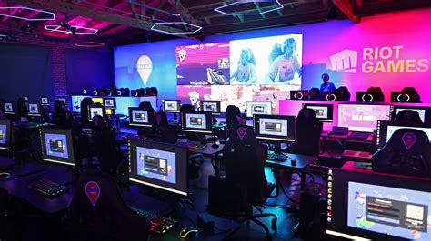 The Grand Opening of the SoLa Technology and Entrepreneurship Center - Riot Games News - RiotWatch