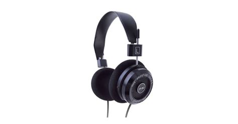 Types of Headphones: The 6 Most Common Styles