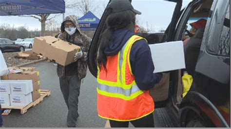 Community Food Bank of Central Alabama helping families put food on ...