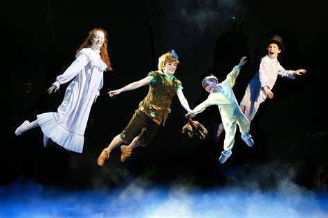 North Shore Music Theatre's high-flying "Peter Pan" is a must-see - Itemlive