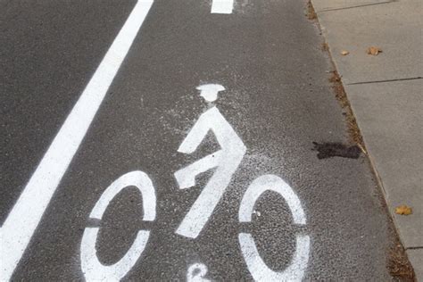 Bike Lane Markings Explained - Bike Newport