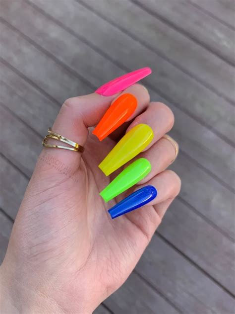 21 Trendy Rainbow Neon Nail Design Ideas for 2022