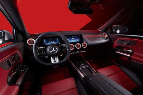 Mercedes-Benz GLA and GLB: Welcome 2024 with Refreshed Design