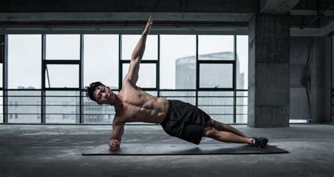 16 Of The Best Oblique Exercises & Workouts for Men