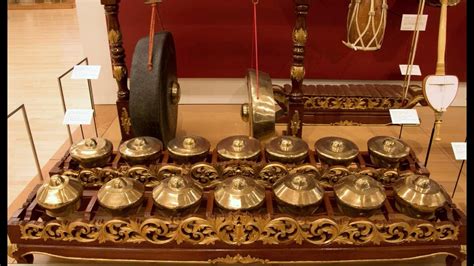 Indonesian Javanese gamelan music Bonang Barung for relaxation and lullaby - YouTube