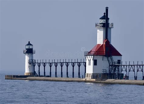 Phares du lac Michigan photo éditorial. Image du pilier - 100374036