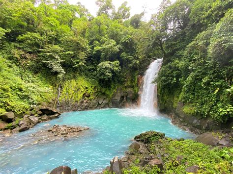 Pic of the Day: The magical Río Celeste waterfall