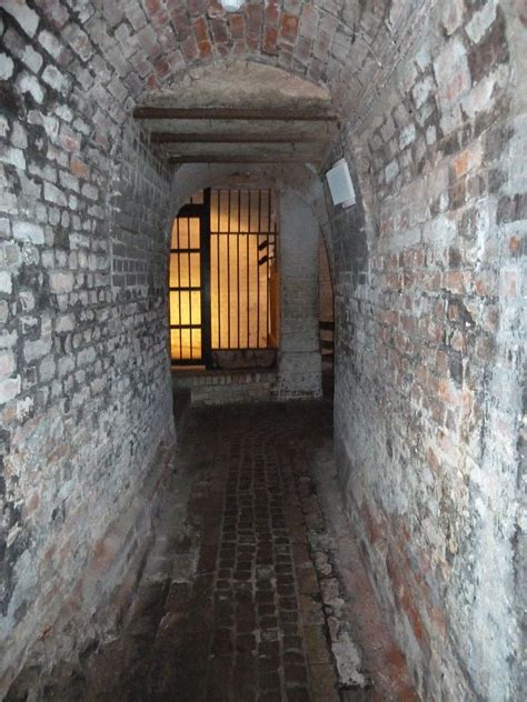 Dungeon, Norwich Castle, UK | Castles interior, Norwich castle, Inside ...