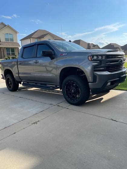 View build 3.5 Inch Lifted 2019 Chevy Silverado 1500 4WD | Rough Country