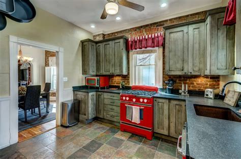 13 Must See Retro Big Chill Kitchen Layouts