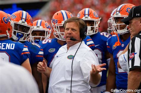 Florida Gators football coach Jim McElwain against Georgia ...