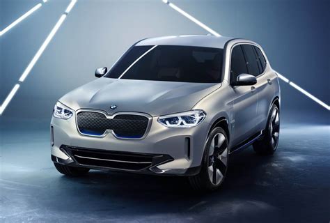 BMW gives the X3 an all-electric update - Acquire