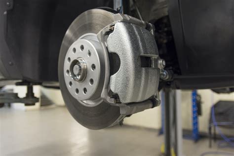 Best Brake Calipers - In The Garage with CarParts.com