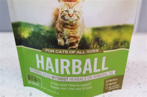 The Best Hairball Control Cat Food (Dietary Hairball Prevention) - Choosey Cats