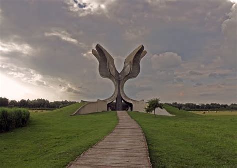 General Draža Mihailovich: International Holocaust Day and Exhibition “JASENOVAC - THE RIGHT TO ...