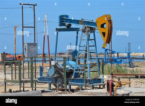 Oil wells in the Caspian Sea, Absheron Peninsula, Azerbaijan Stock ...