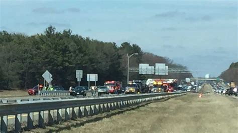 Multi-vehicle crash causes delays on Interstate 93