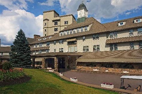 POCONO MANOR RESORT & SPA - Prices & Hotel Reviews (PA) - Tripadvisor