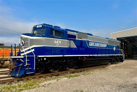 Five US short line and regional railroads with Class I capabilities - Trains