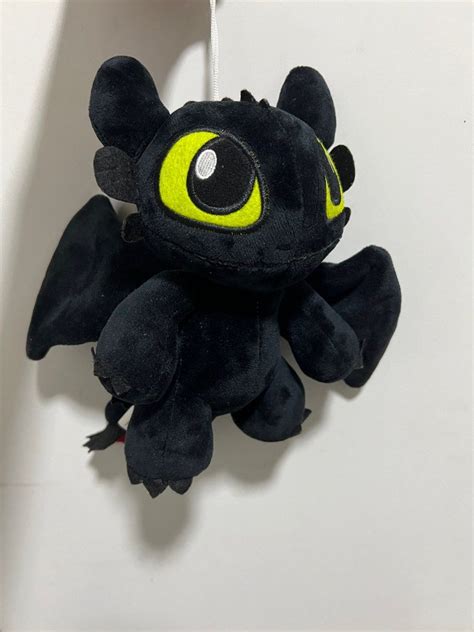 Toothless plush toy, Hobbies & Toys, Toys & Games on Carousell