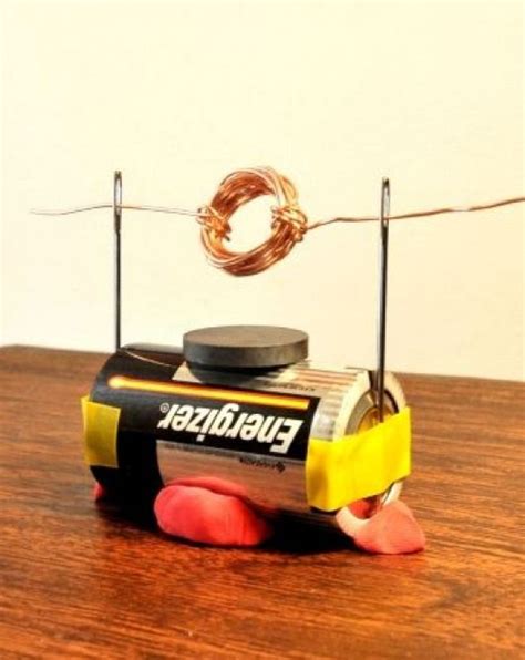 Science Fair: How to Make a Simple Electric Motor #physics #physics # ...