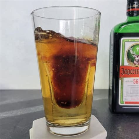 Jager Bomb Shot Recipe (Easy and Fun) - Tammilee Tips