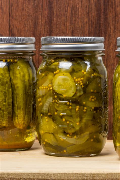 Crispy Dill Pickle Recipe - The 7 Secrets To Keeping Them Crunchy