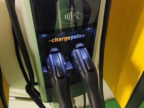 How to start ChargePoint EV Charging and get a membership card ...