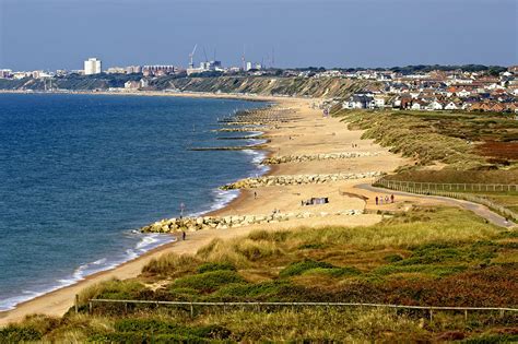 10 Best Beaches in Dorset - Which Dorset Beach is Right For You? - Go ...