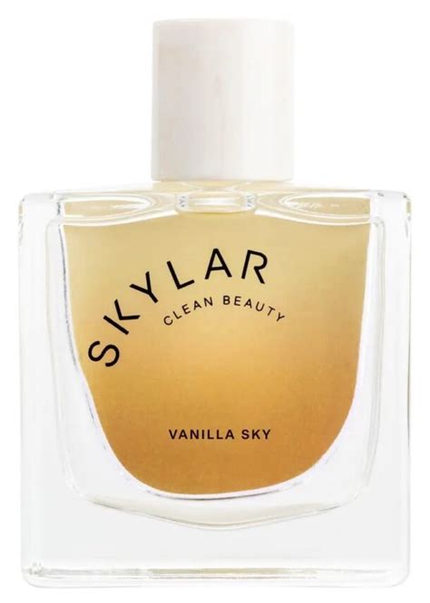 10 Best Perfumes for Teenage Girls 2024