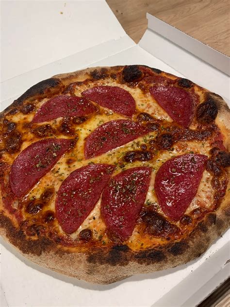 [I ate] Italian Pizza Salami : food