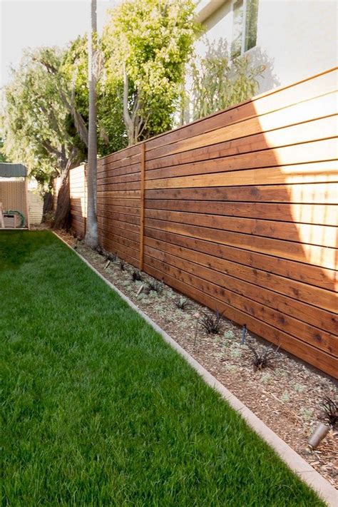 35 Amazing Large Yard Landscaping Ideas | Backyard fences, Backyard, Wood fence design