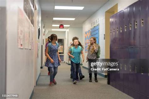 402 Elementary School Hallway Lockers Stock Photos, High-Res Pictures ...