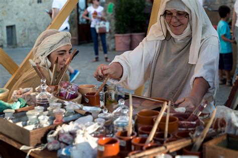 Medieval Festival Monteriggioni 2024 in Tuscany - Rove.me