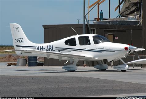 Cirrus SR-22 - Untitled | Aviation Photo #0748494 | Airliners.net