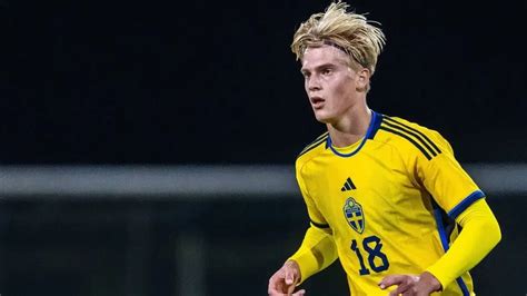 Who is Lucas Bergvall? We meet Spurs' new £8.5m wonderkid