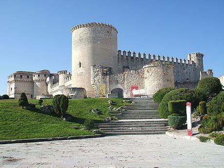 Category:Interior of the Castle of Cuéllar - Wikimedia Commons