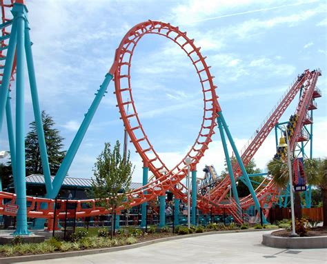 Thrilling Vacations: Scariest Amusement Park Rides in the U.S. | EZWay ...