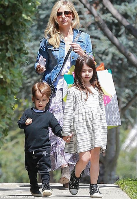 Sarah Michelle Gellar with Rocky and Charlotte at Alyson Hannigan's ...