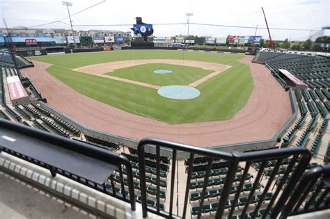 Houston Astros to rebrand Sugar Land Skeeters to Space Cowboys