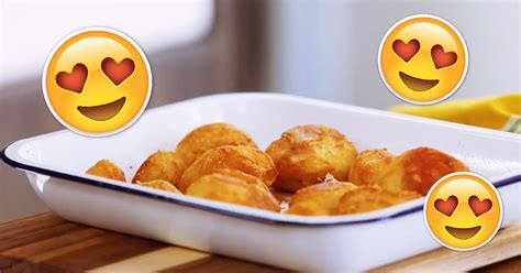 Jamie Oliver hack for making the best roast potatoes this Christmas.