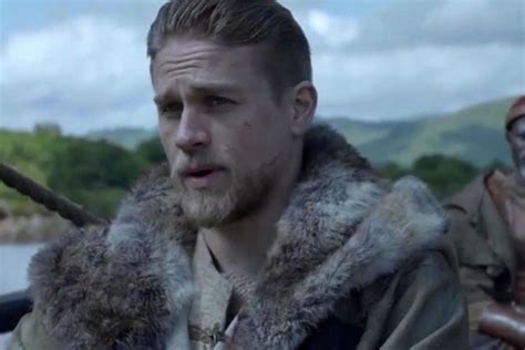 Charlie Hunnam Faces His Destiny in “King Arthur: Legend of the Sword ...