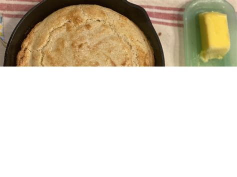 Healthy Cornbread Recipe (Southern Style) - Boots & Biscuits