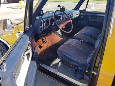 1984 Chevy C10 Interior