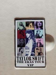 1989 Taylor Swift Guitar Picks, Hobbies & Toys, Music & Media, Music Accessories on Carousell