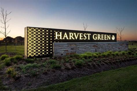 Stone Monument Sign Manufacturer | Comet Signs | Monument signs, Exterior signage, Entrance signage