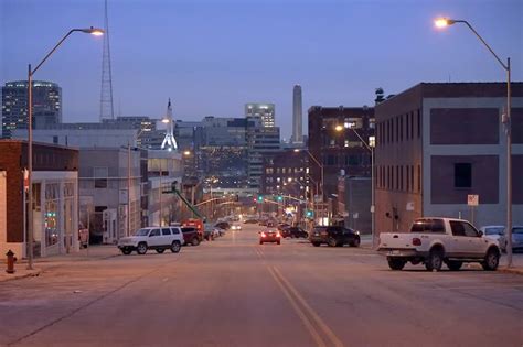 10 Best Nightlife Districts in Kansas City - Where to Go at Night in Kansas City – Go Guides