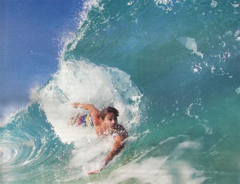 Body-surfing in Hawaii. | Surfing photos, Surfing, Hawaii surf