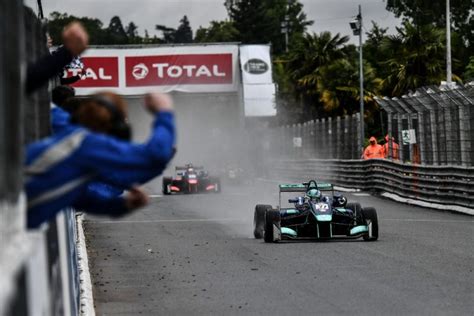 Pau Grand Prix gets green light to return in 2022 with Euroformula