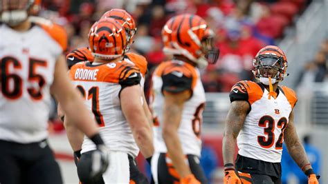 Hue Jackson frustrated with Bengals' supporting cast